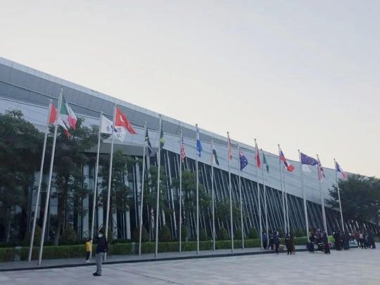 恢弘的場館.jpg