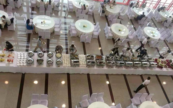 會場自助餐.jpg