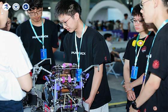 VEX U比赛图111.jpg VEX U比赛图111.jpg